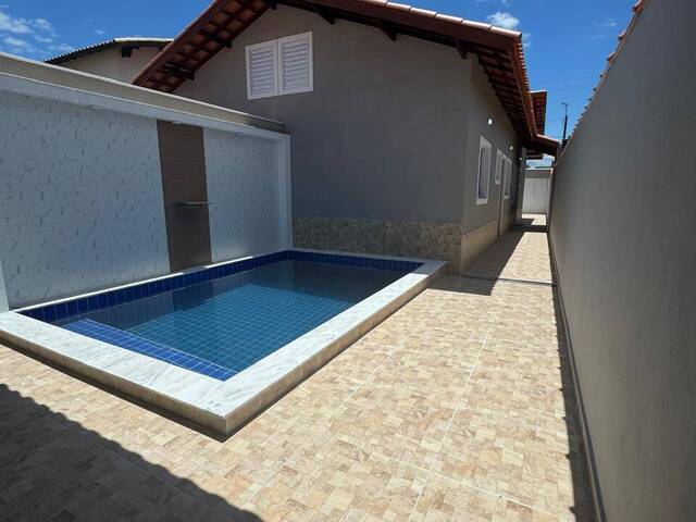 Casa para Venda em Itanhaém - 4