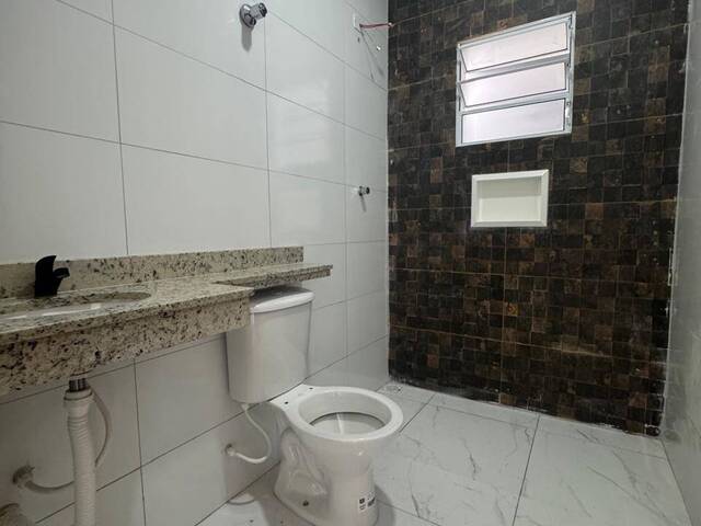 Casa para Venda em Mongaguá - 4
