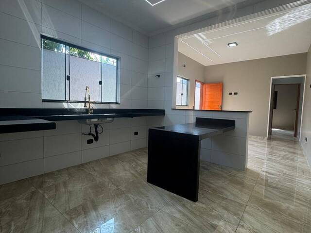 Casa para Venda em Itanhaém - 4